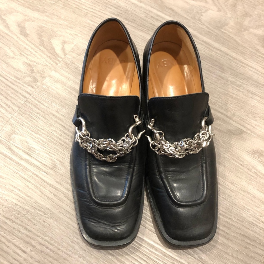 jnby Cow leather loafers, suitable for size 7.5